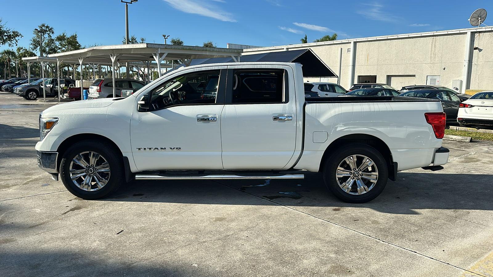 2018 Nissan Titan SV 4