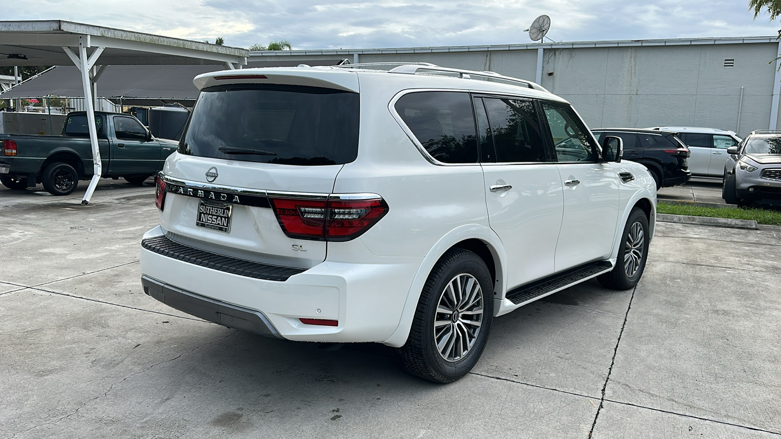 2024 Nissan Armada SL 7