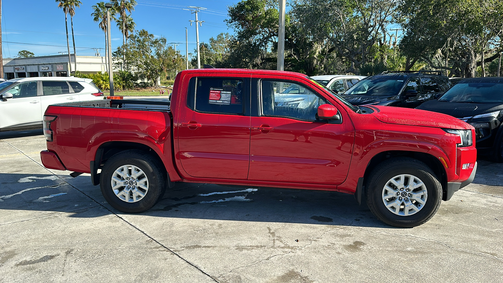 2022 Nissan Frontier SV 8