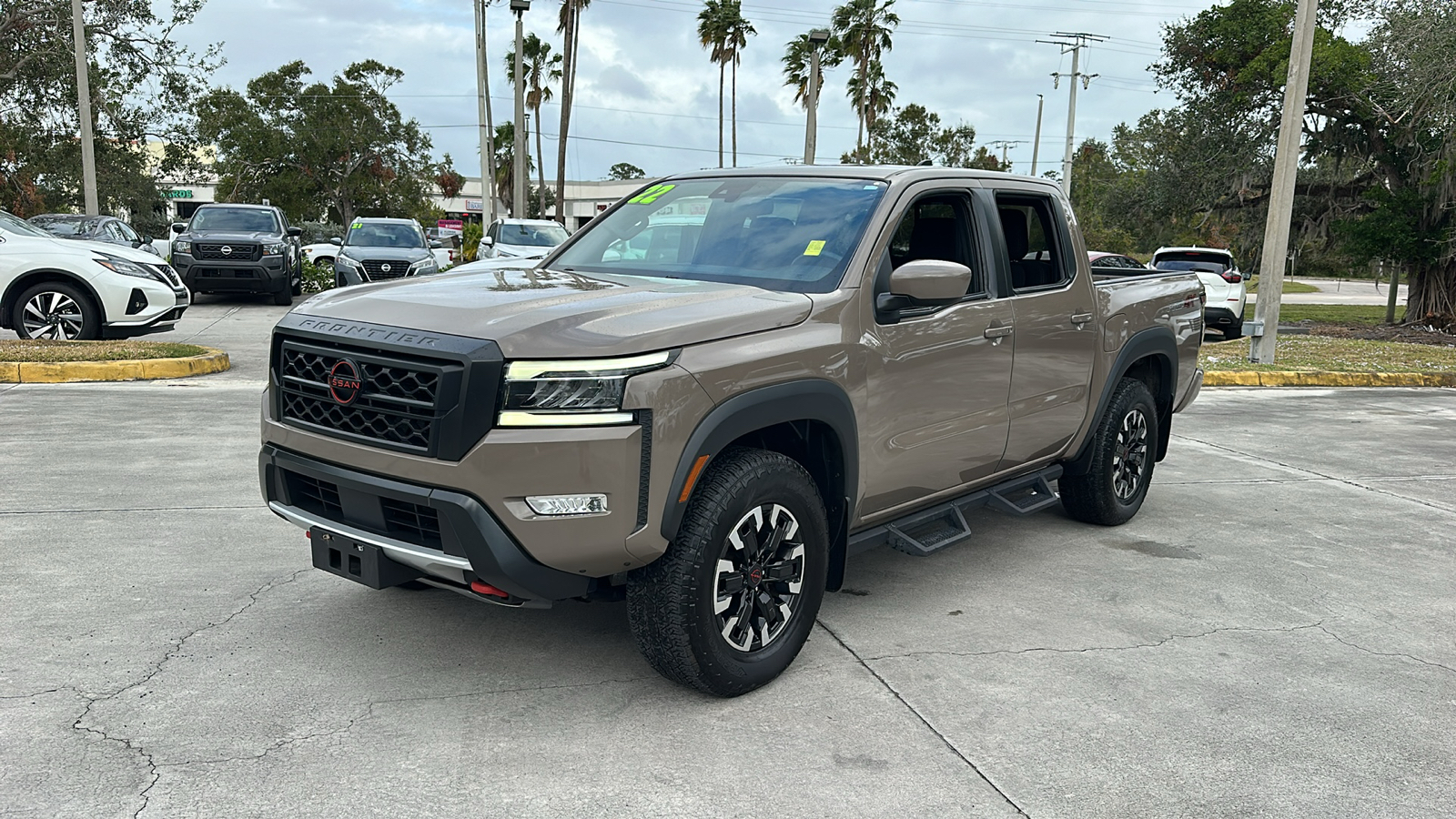 2022 Nissan Frontier PRO-4X 3