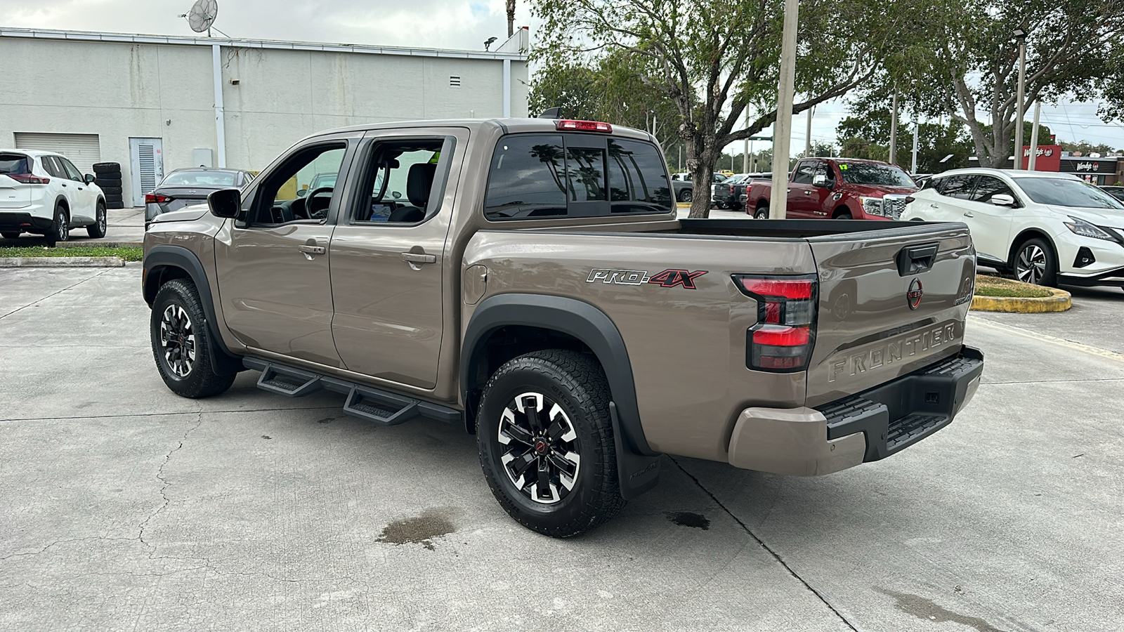 2022 Nissan Frontier PRO-4X 5