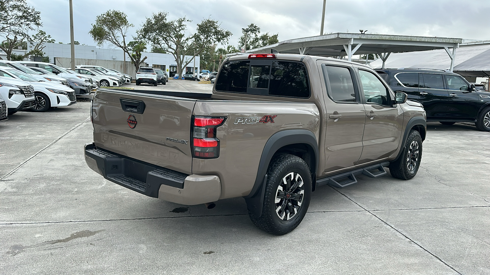 2022 Nissan Frontier PRO-4X 7