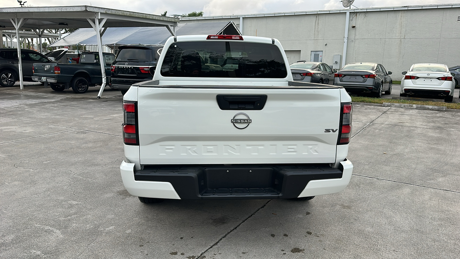 2022 Nissan Frontier SV 6