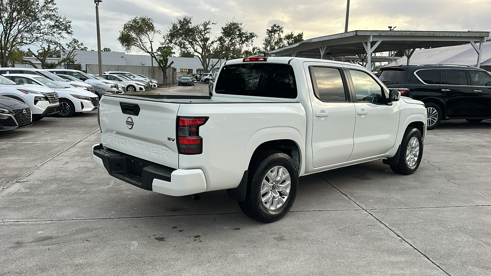 2022 Nissan Frontier SV 7