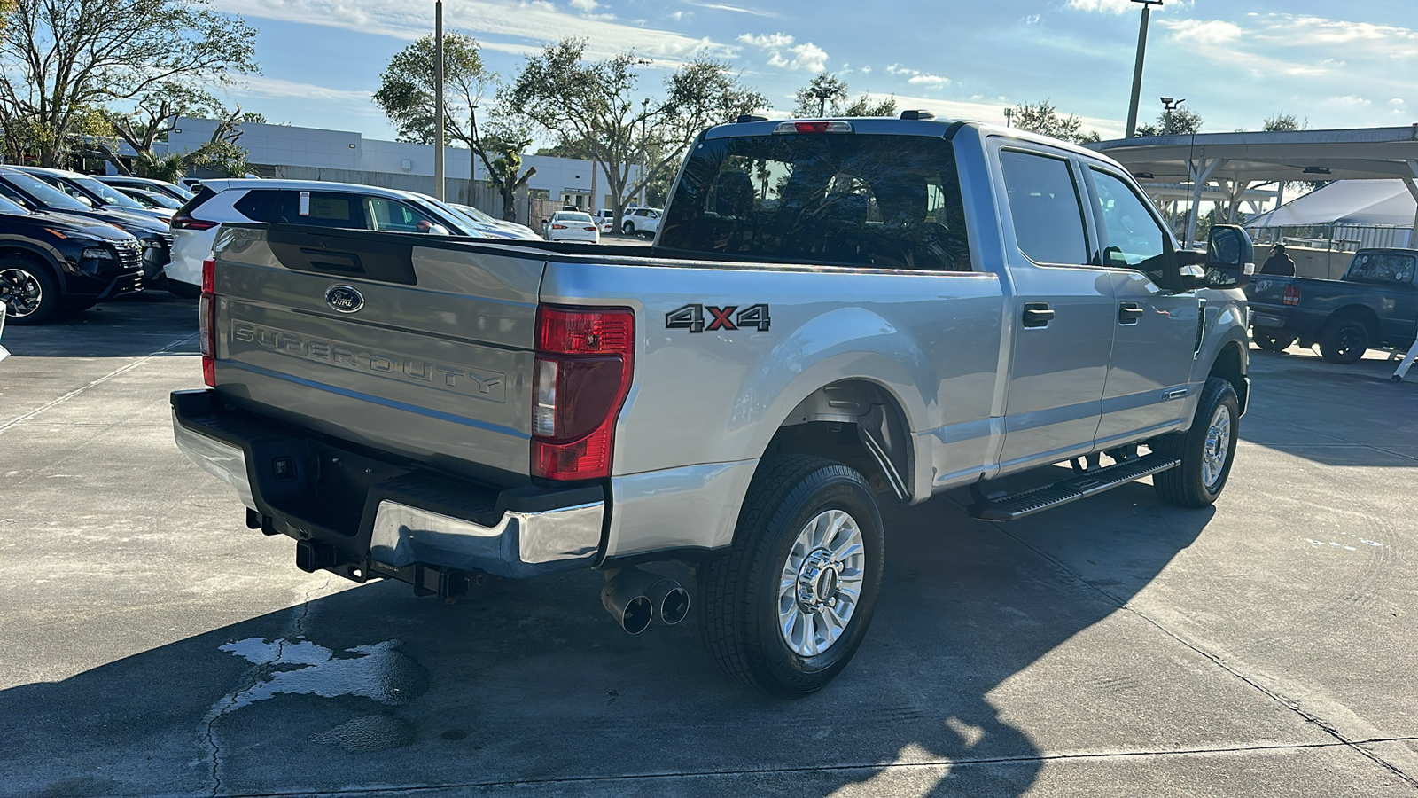 2022 Ford F-250SD XLT 7