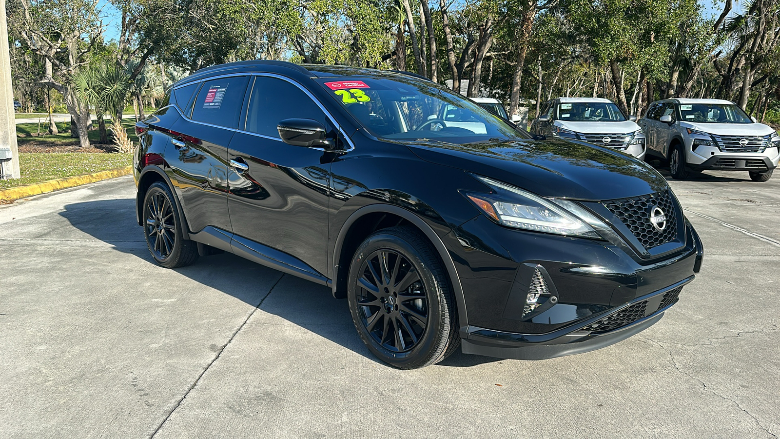 2023 Nissan Murano SV 1