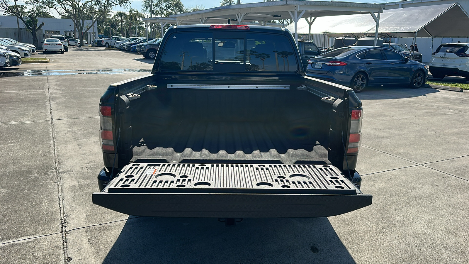 2022 Nissan Frontier PRO-4X 30