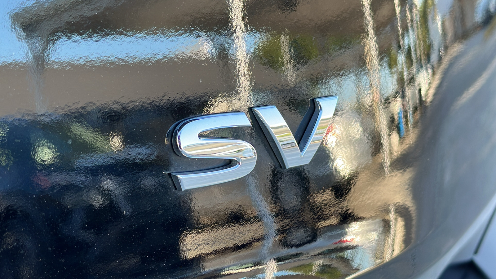2022 Nissan Rogue SV 11