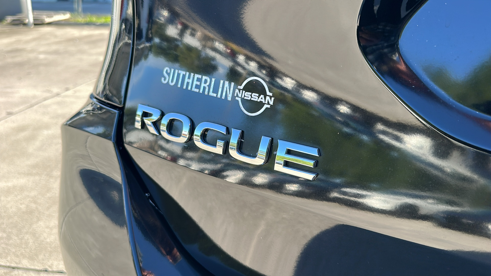 2017 Nissan Rogue S 10