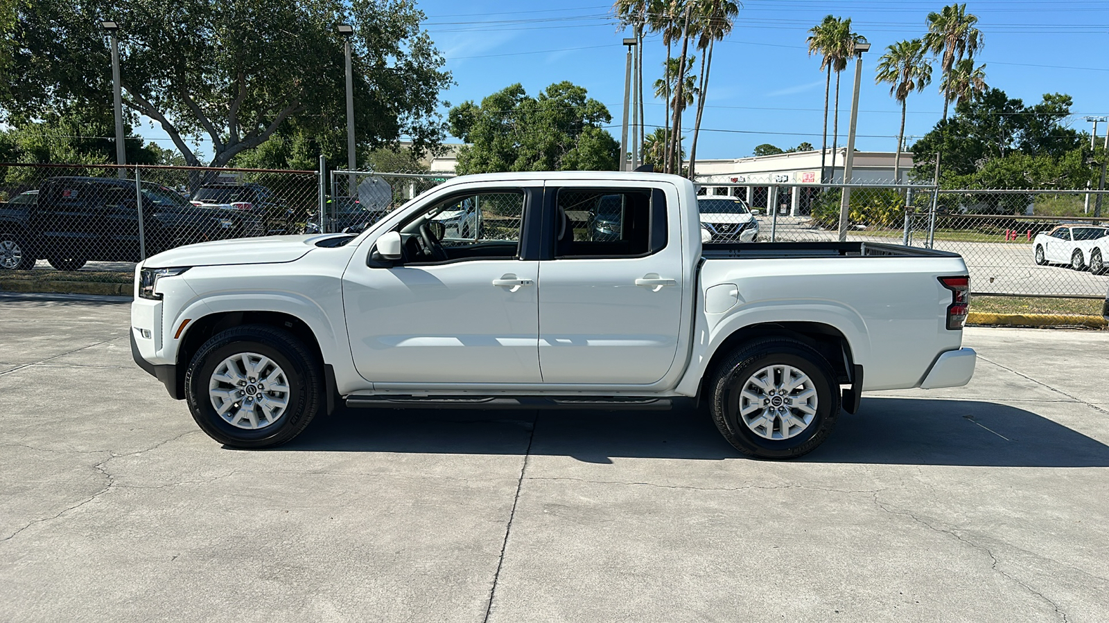 2024 Nissan Frontier SV 5