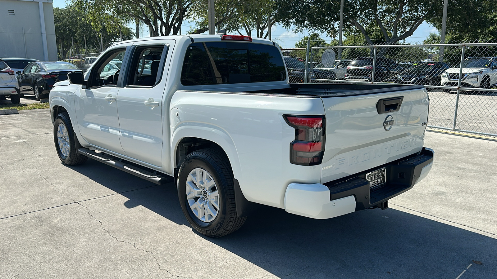 2024 Nissan Frontier SV 6