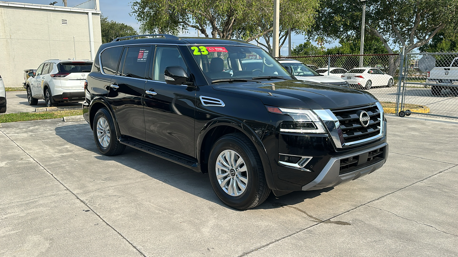 2023 Nissan Armada SV 1