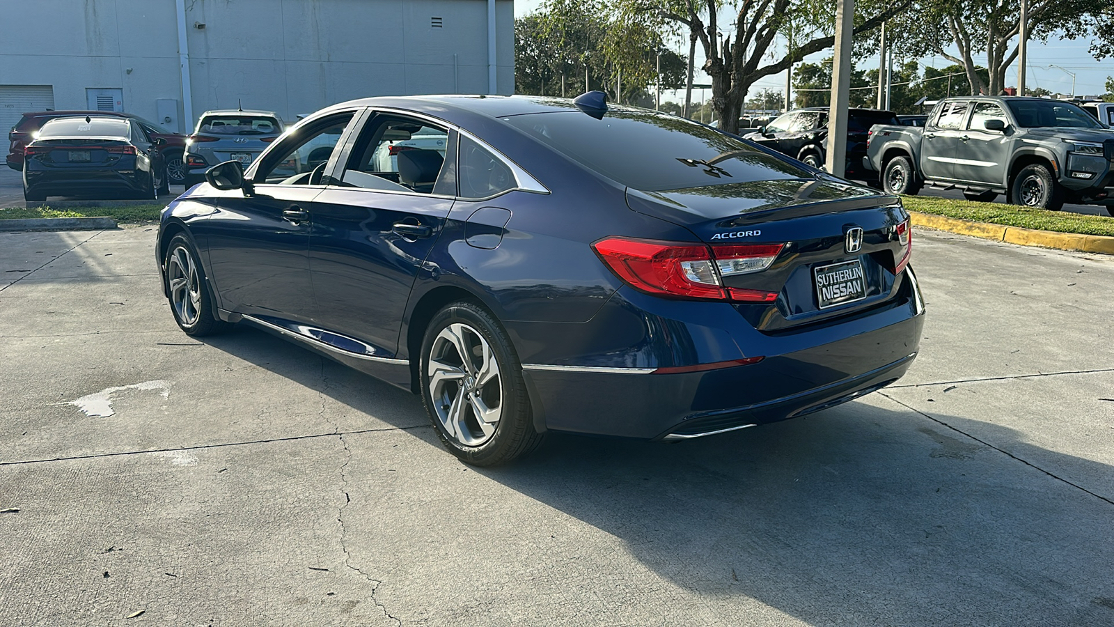 2020 Honda Accord Sedan EX 6