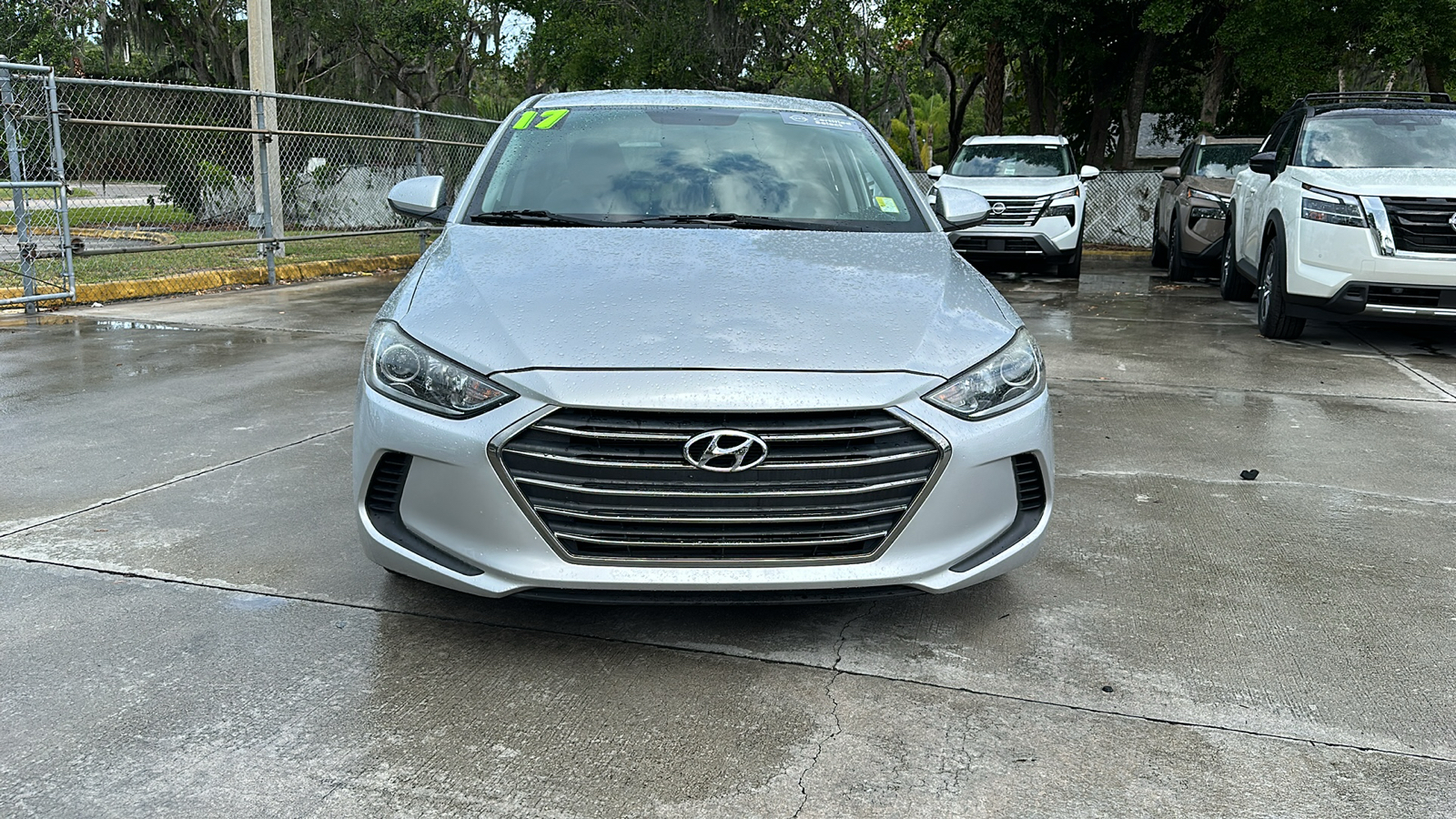2017 Hyundai Elantra SE 2