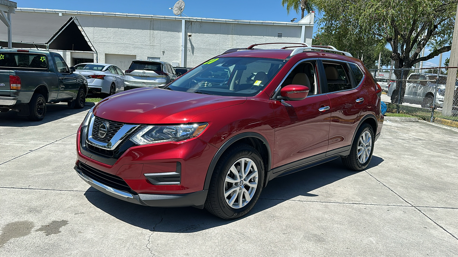 2020 Nissan Rogue SV 4