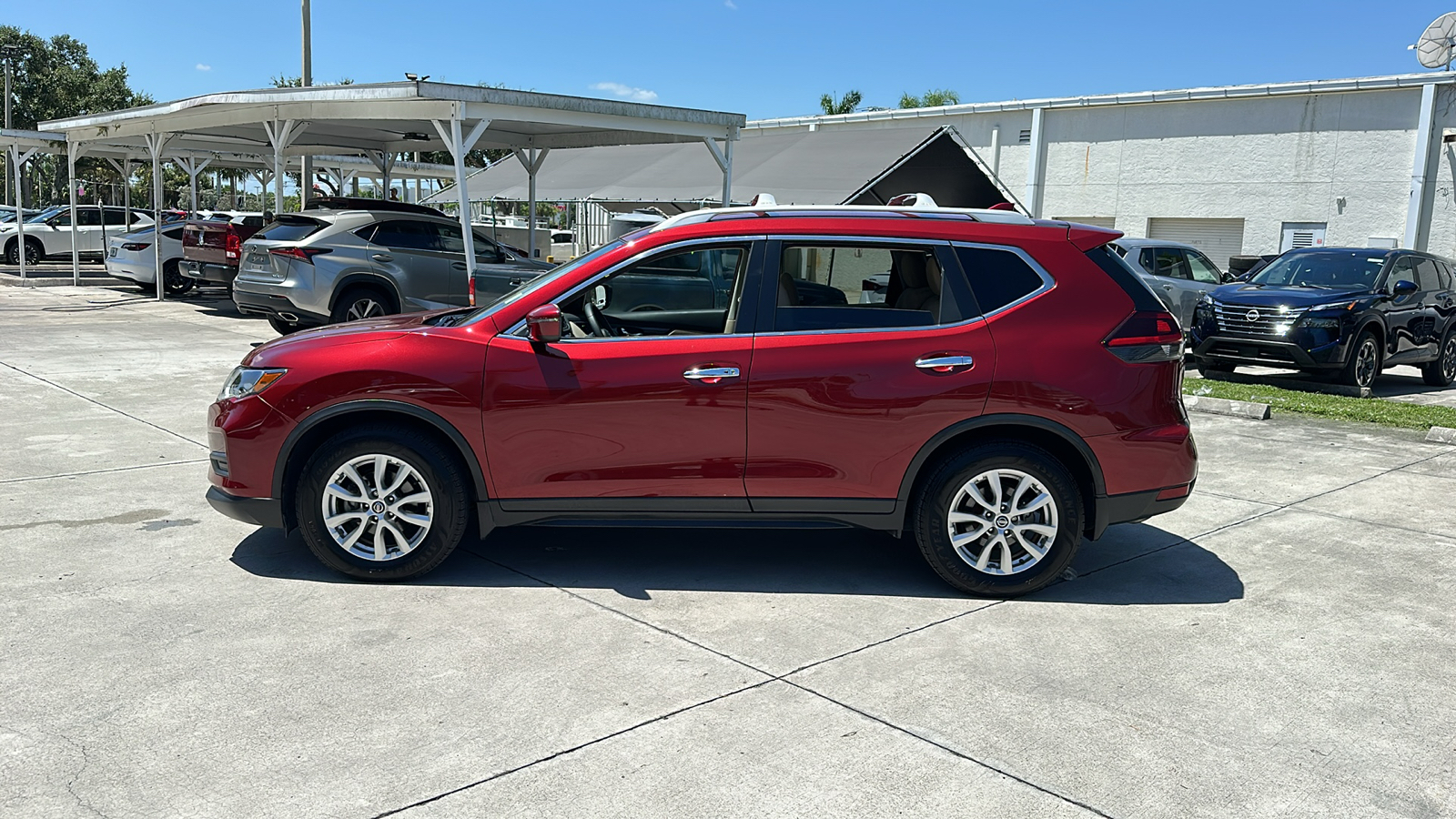 2020 Nissan Rogue SV 5