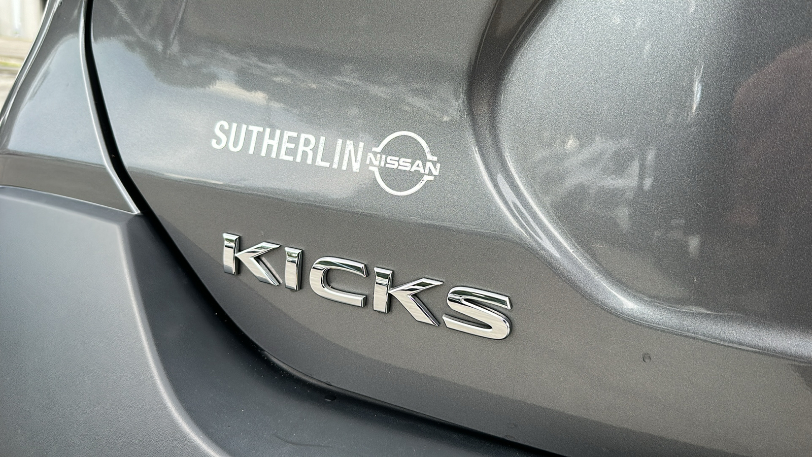 2019 Nissan Kicks SV 10