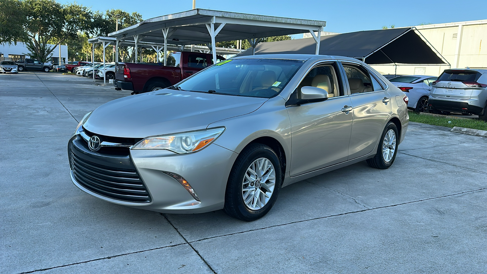 2017 Toyota Camry LE 4