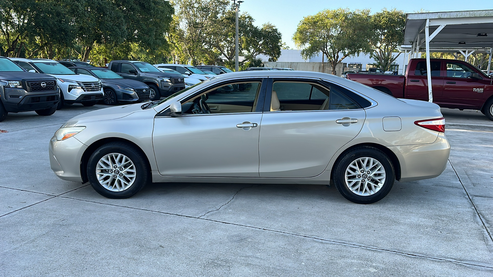 2017 Toyota Camry LE 5