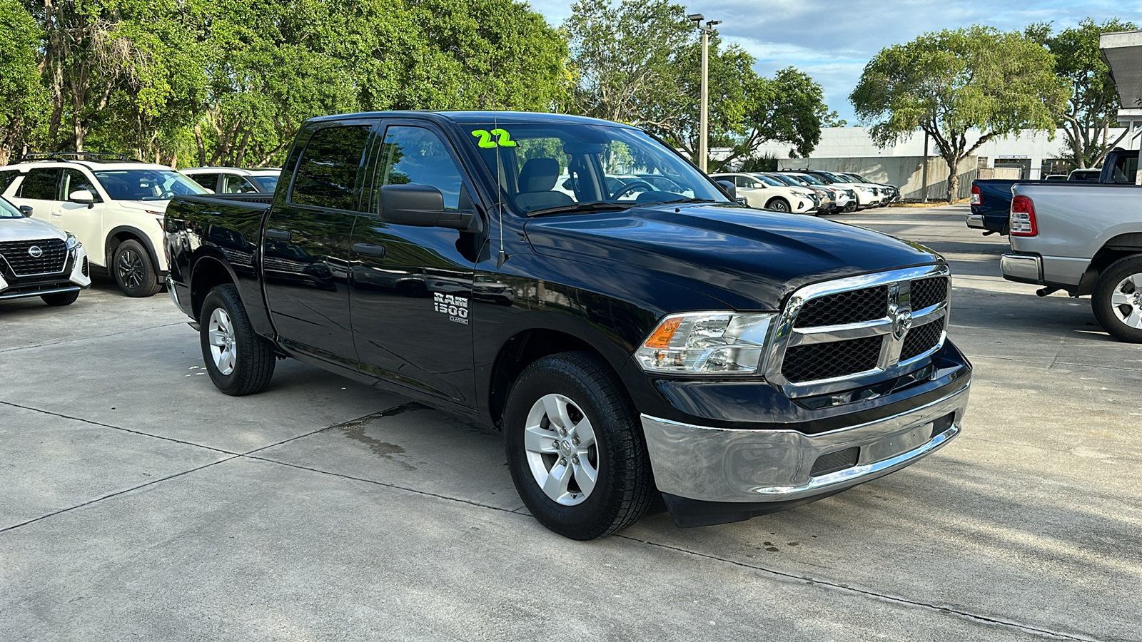 2022 Ram 1500 Classic SLT 1