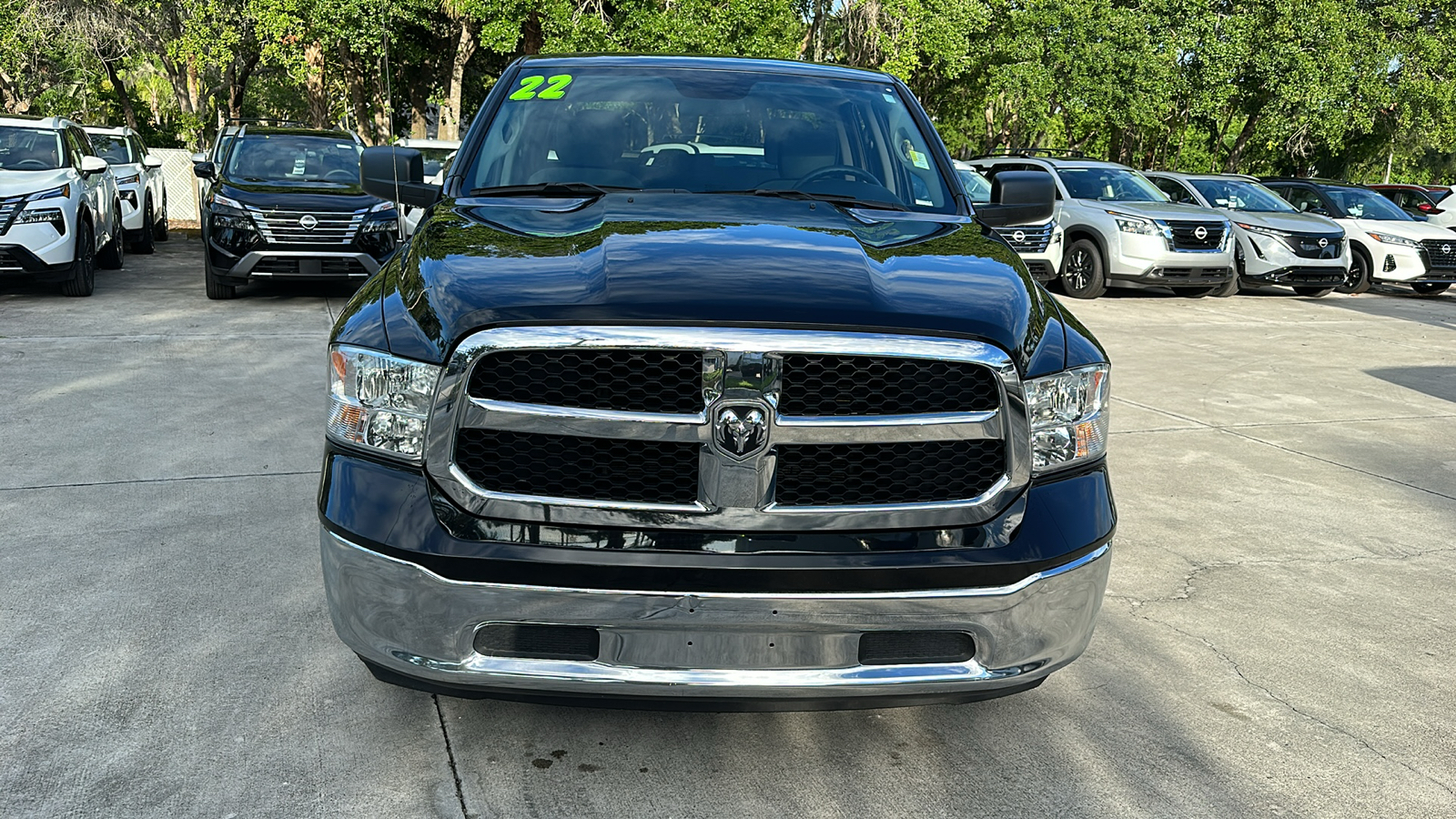 2022 Ram 1500 Classic SLT 2