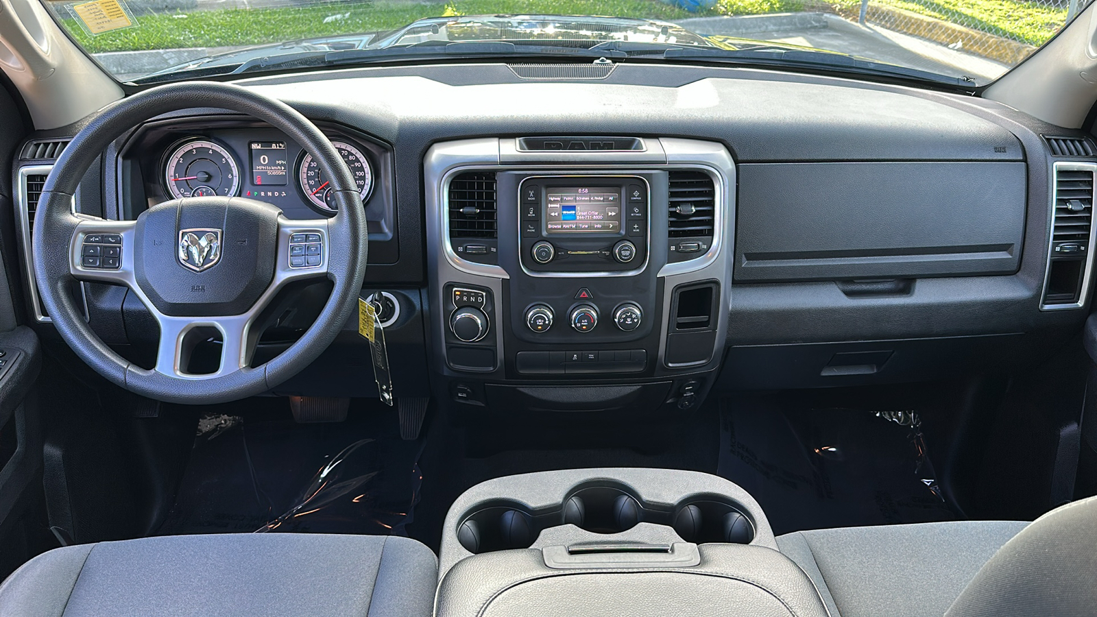 2022 Ram 1500 Classic SLT 14