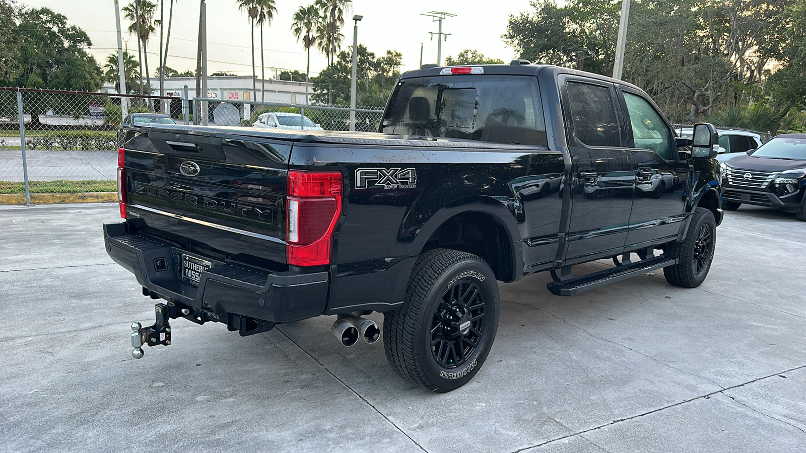 2022 Ford Super Duty F-250 SRW LARIAT 8