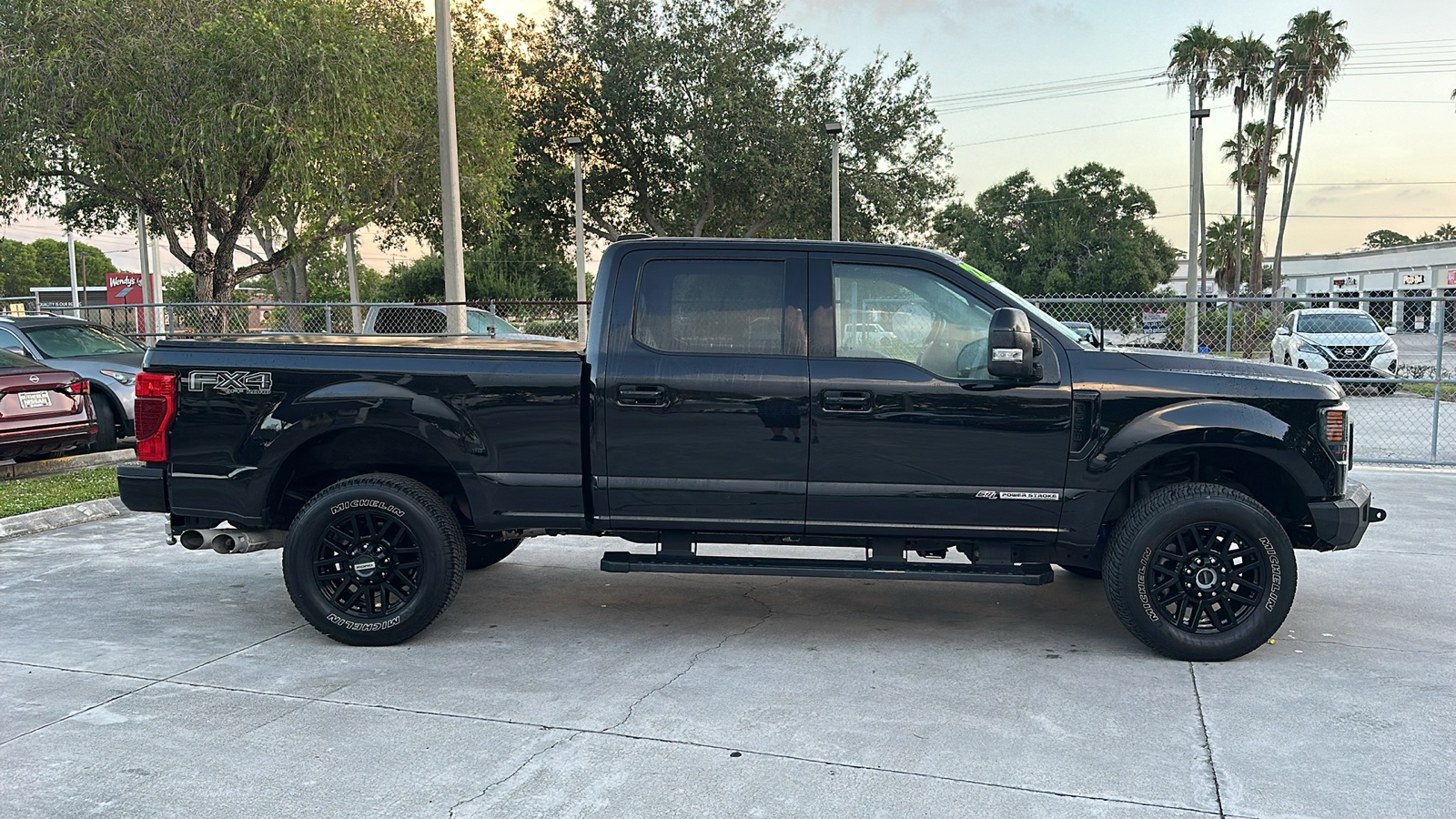 2022 Ford Super Duty F-250 SRW LARIAT 9