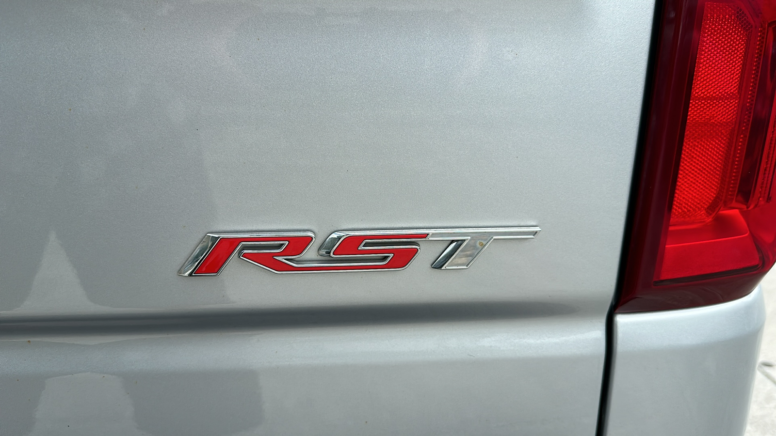2019 Chevrolet Silverado 1500 RST 11