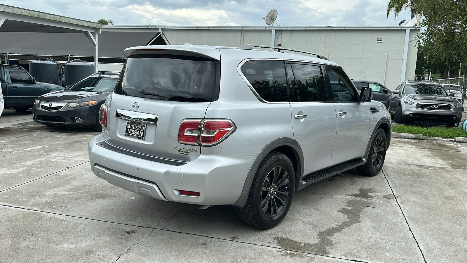 2017 Nissan Armada Platinum 8