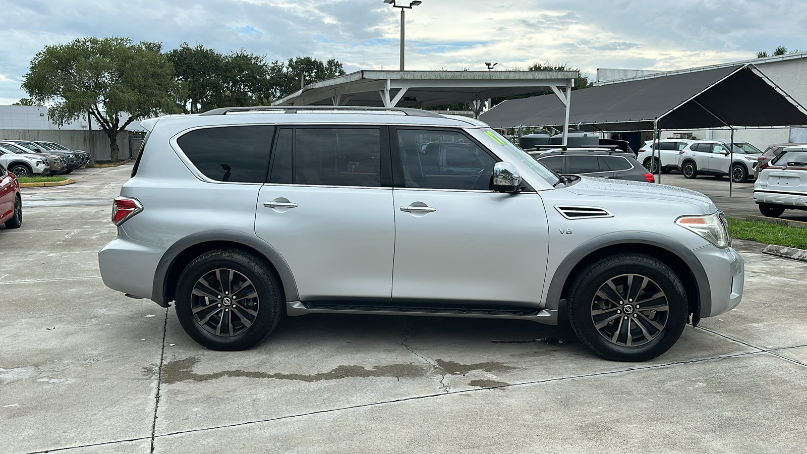 2017 Nissan Armada Platinum 9