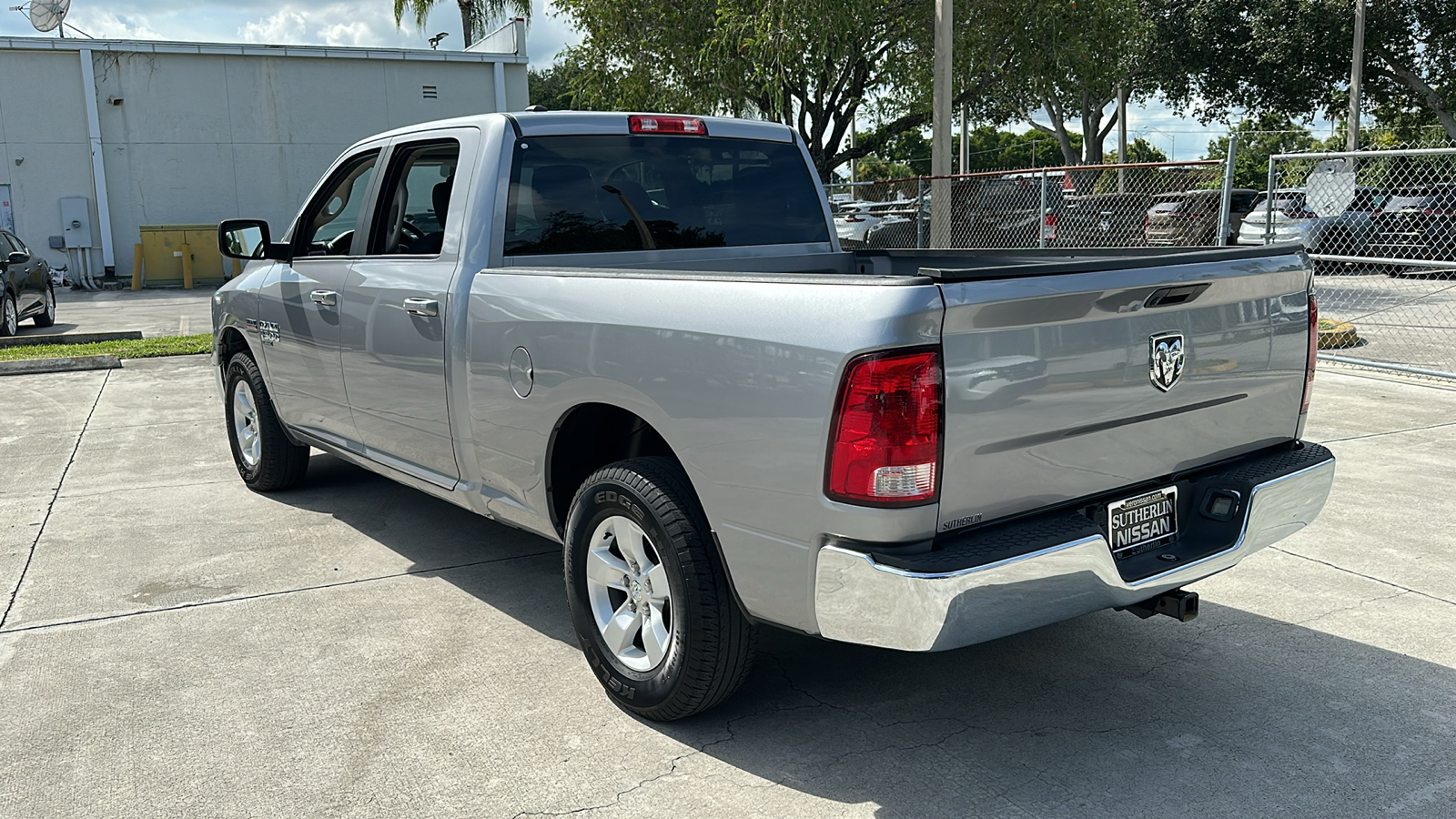 2021 Ram 1500 Classic SLT 6