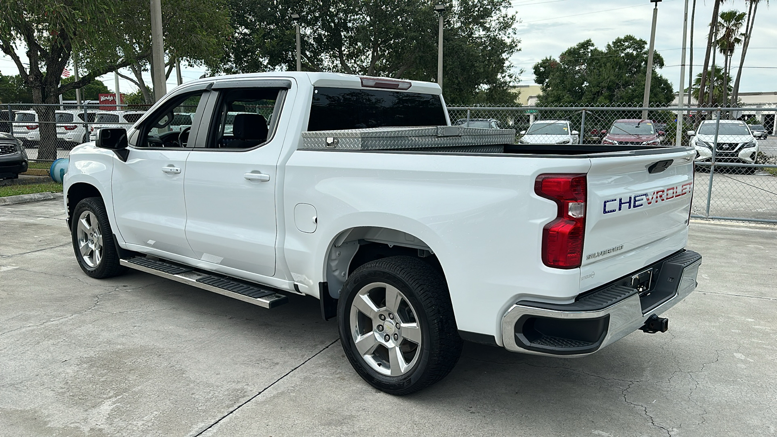 2021 Chevrolet Silverado 1500 LT 6