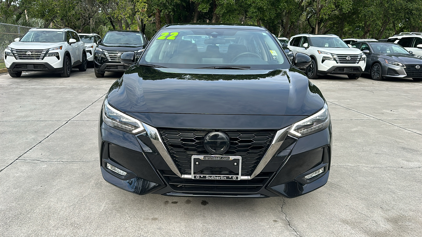 2022 Nissan Sentra SR 2