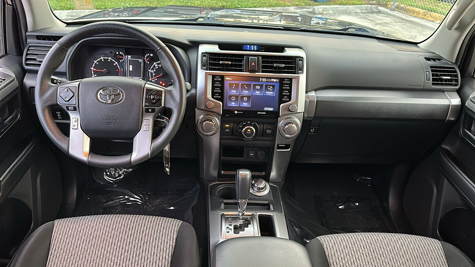 2021 Toyota 4Runner SR5 14