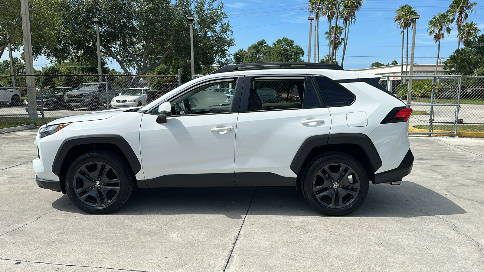 2023 Toyota RAV4 Adventure 5