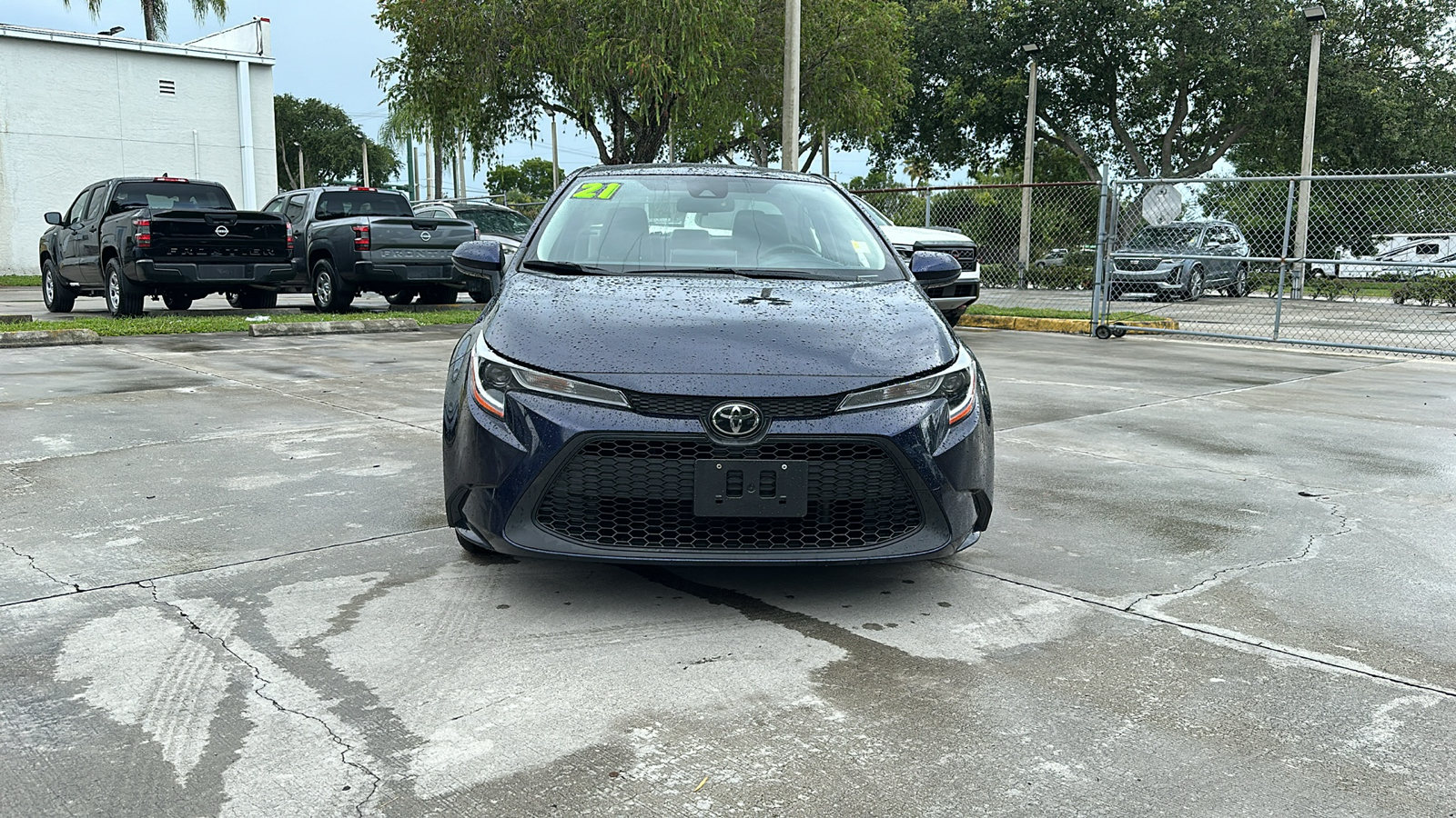 2021 Toyota Corolla LE 2