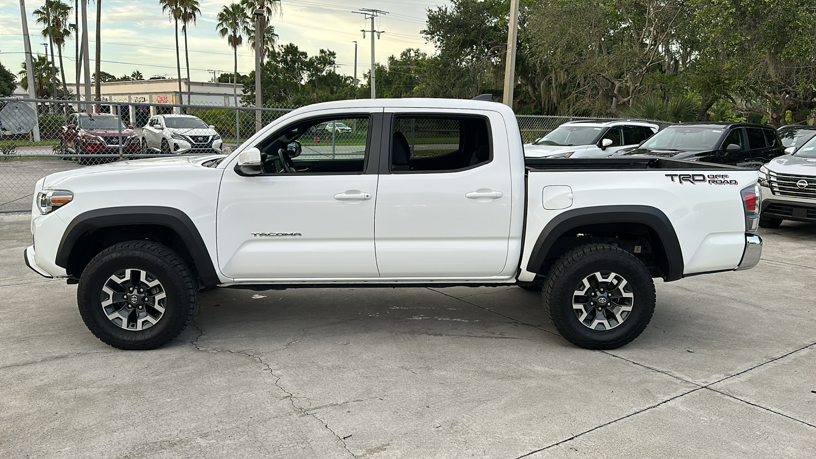 2022 Toyota Tacoma 2WD TRD Off-Road 5