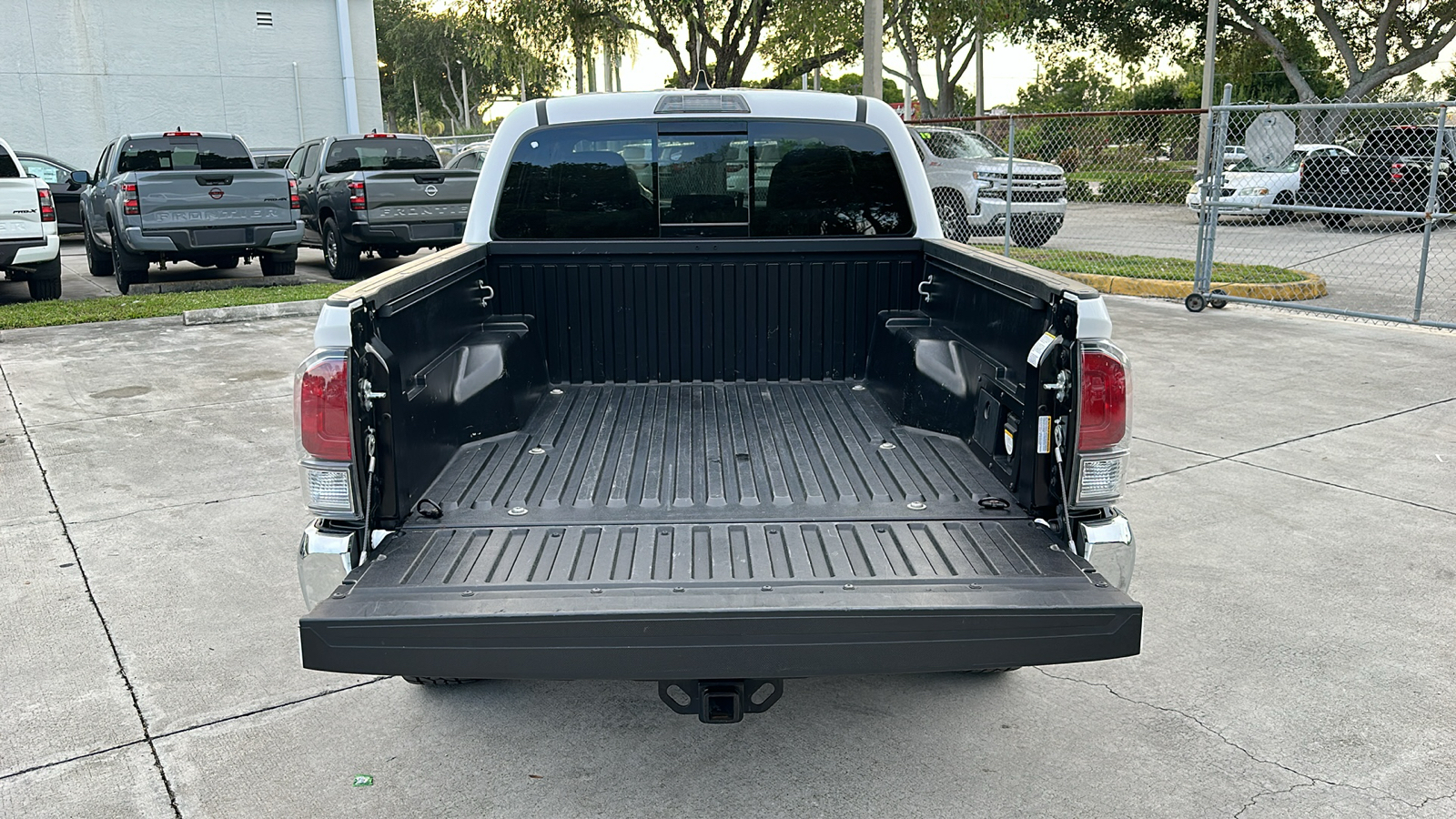 2022 Toyota Tacoma 2WD TRD Off-Road 32