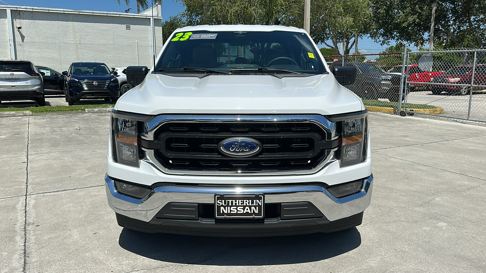 2023 Ford F-150 XLT 2