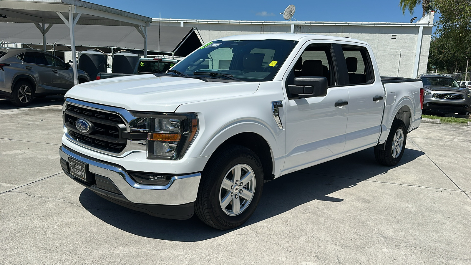 2023 Ford F-150 XLT 4