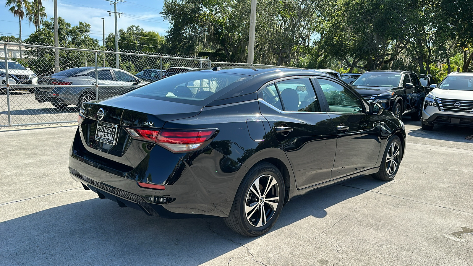 2022 Nissan Sentra SV 8