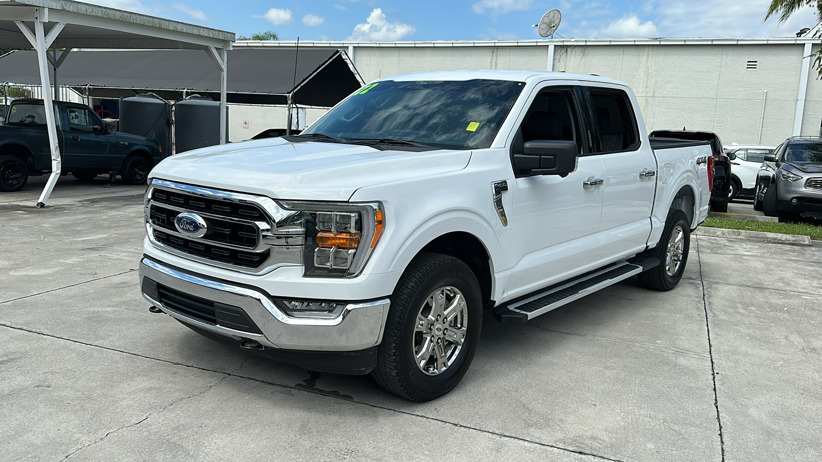 2022 Ford F-150 XLT 4