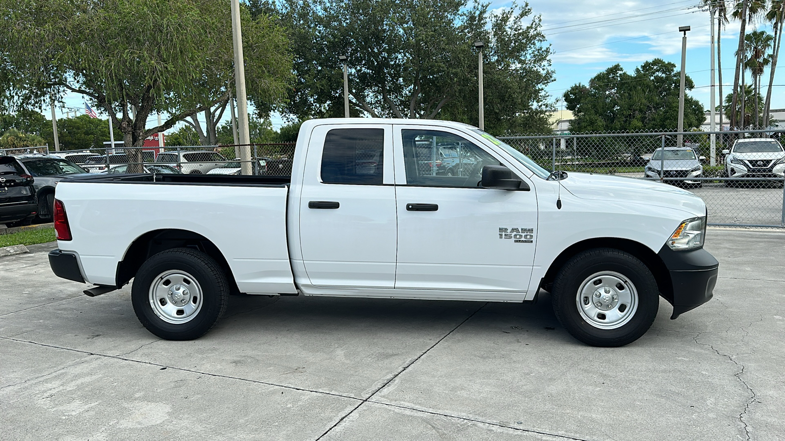 2022 Ram 1500 Classic Tradesman 9