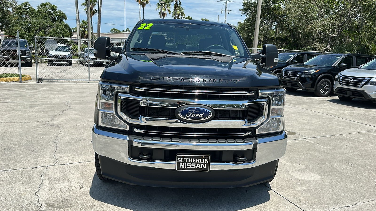 2022 Ford Super Duty F-250 SRW XLT 2