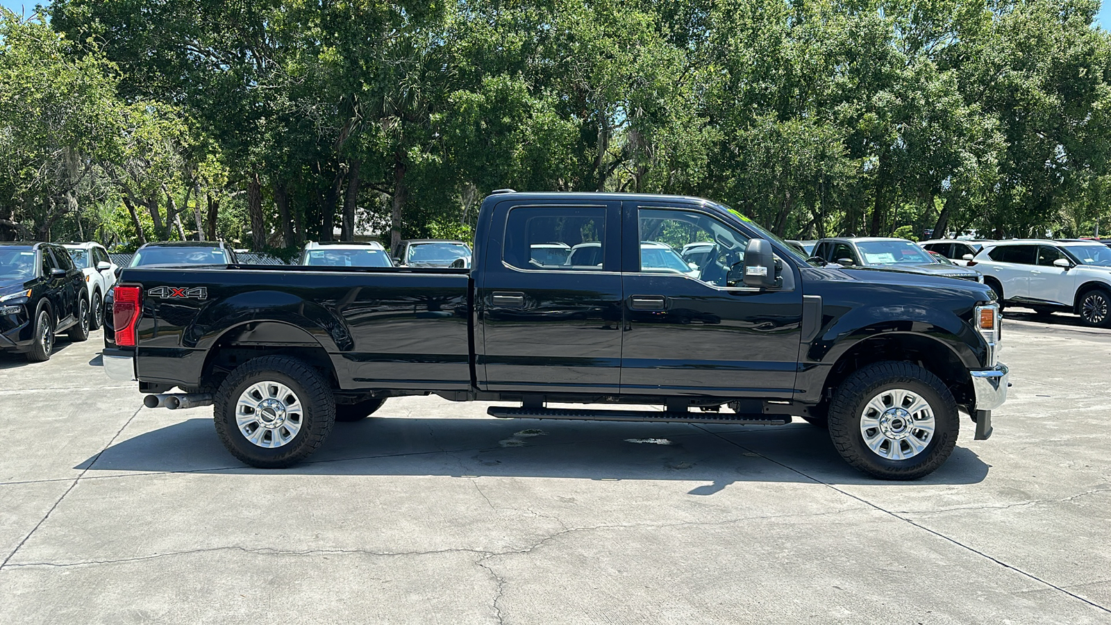 2022 Ford Super Duty F-250 SRW XLT 9