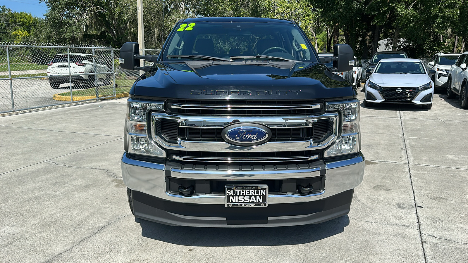 2022 Ford Super Duty F-250 SRW XLT 2