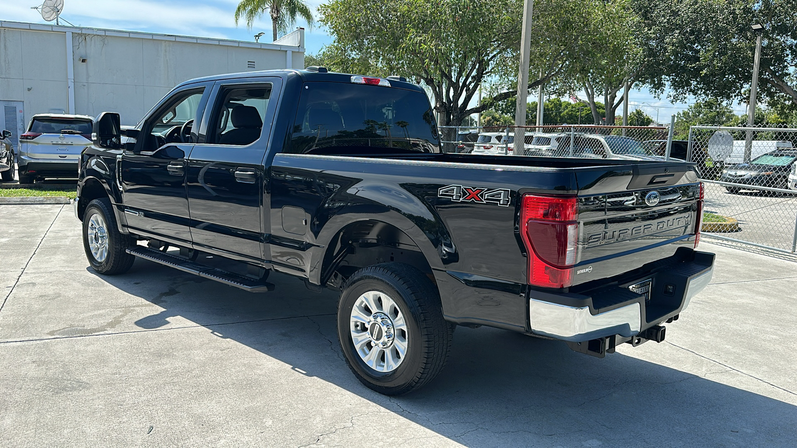 2022 Ford Super Duty F-250 SRW XLT 6