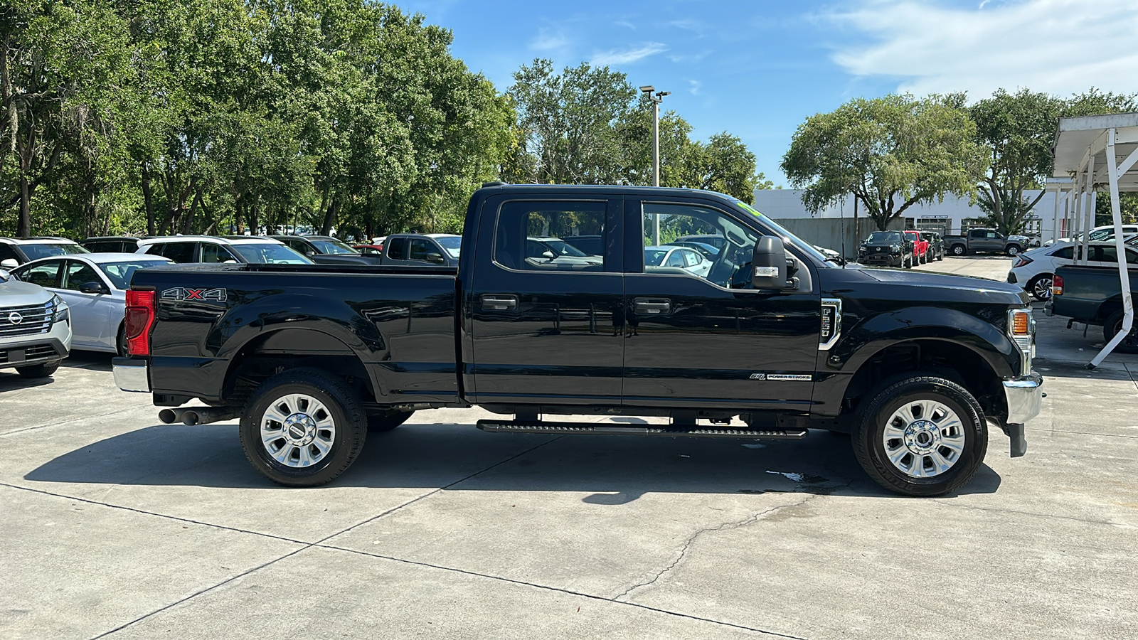 2022 Ford Super Duty F-250 SRW XLT 9