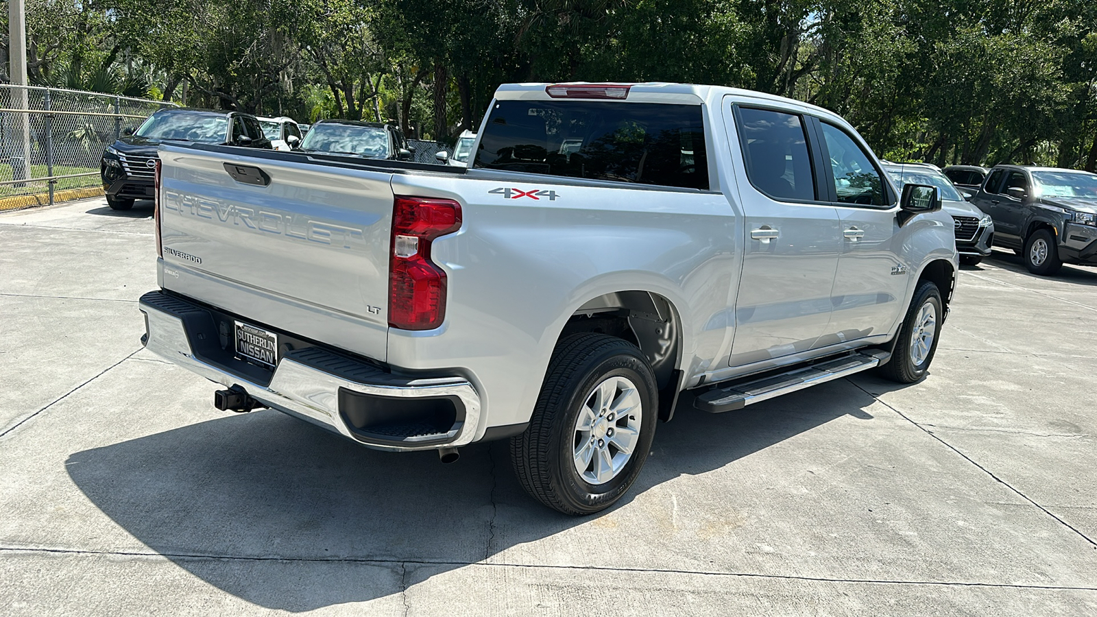 2021 Chevrolet Silverado 1500 LT 8